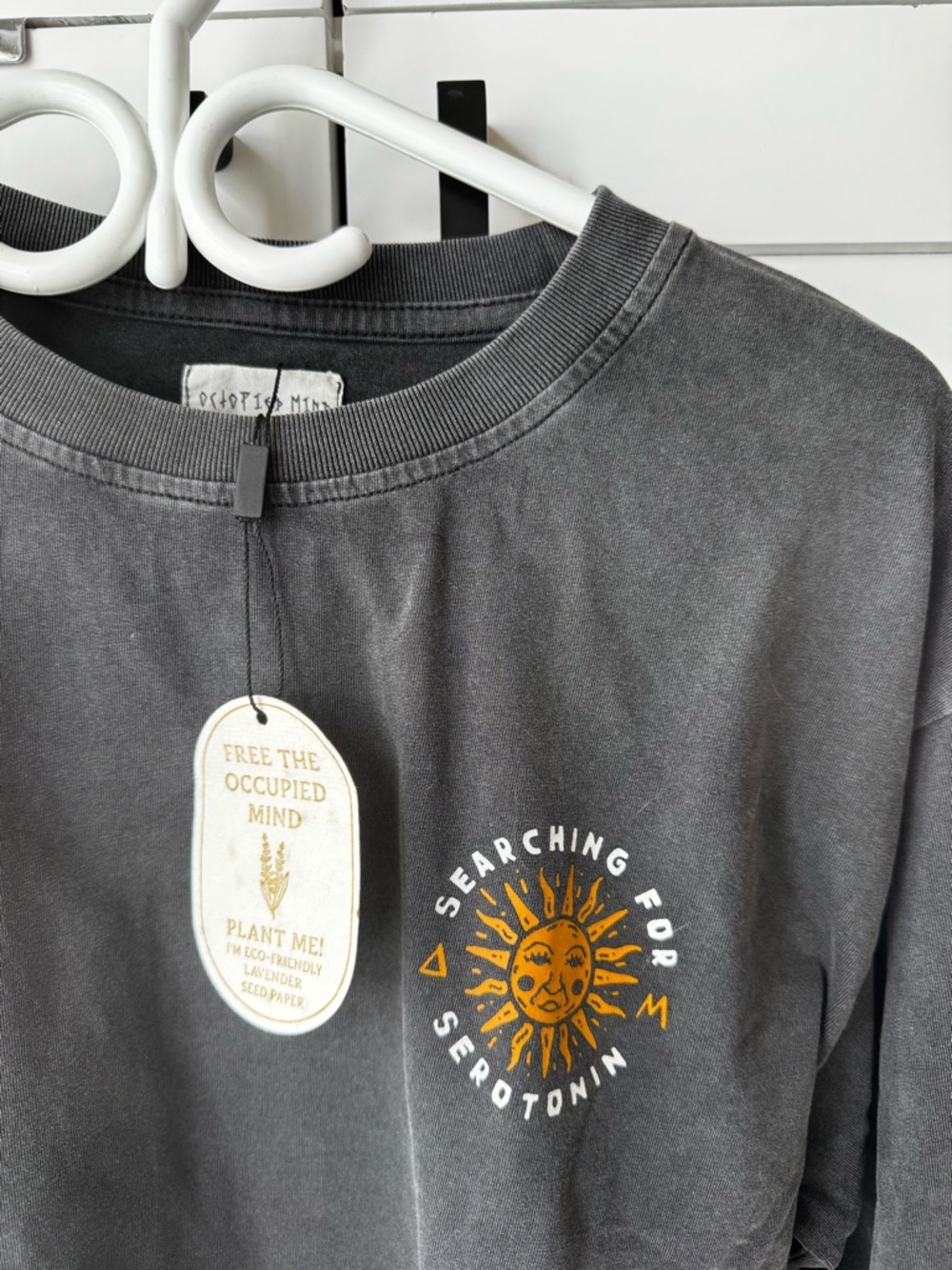 SEARCHING FOR SEROTONIN LONG SLEEVE - M - by Octopied Mind